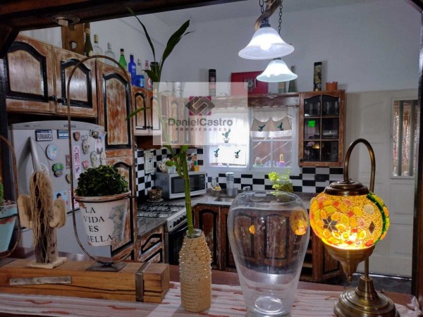 Hermosa casa 4 ambientes en ISIDRO CASANOVA