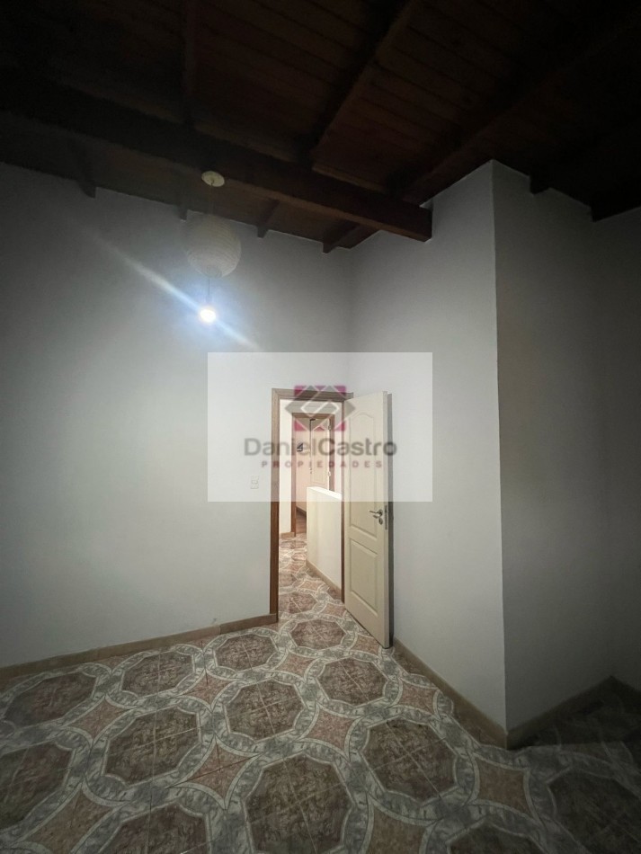 Casa 3 ambientes , en Longchamps