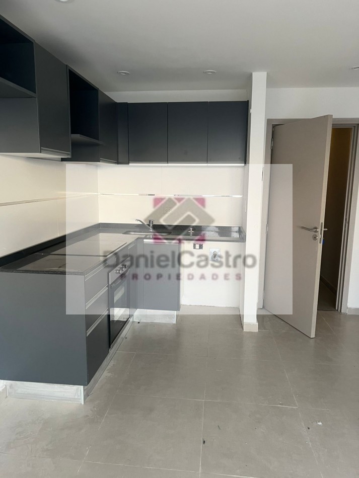 Excelente departamento en Venta , 4 ambientes , Ituzaingo