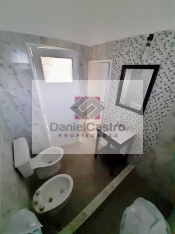 Chalet APTO CREDITO , zona Moron .