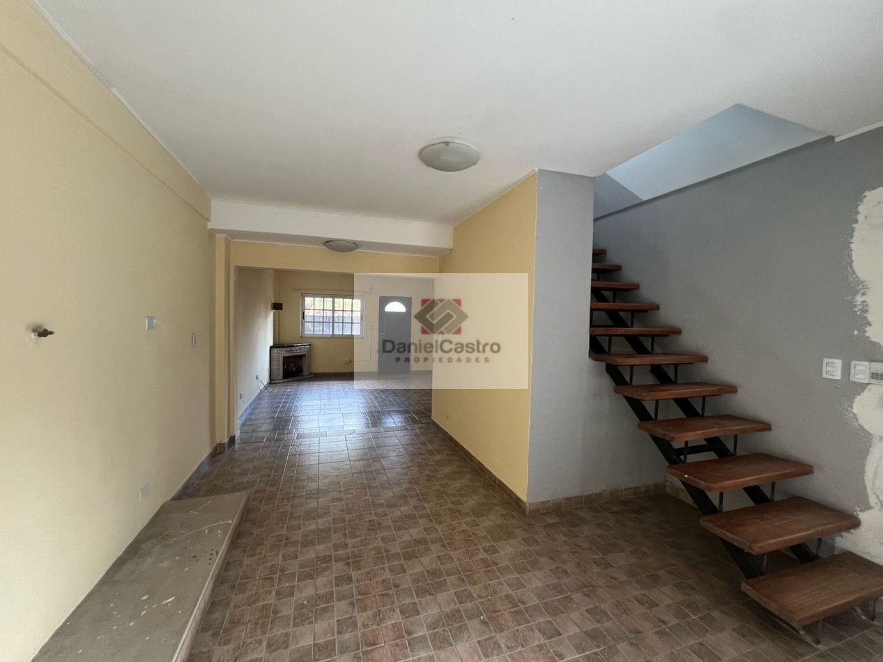 Casa 3 ambientes , en Longchamps