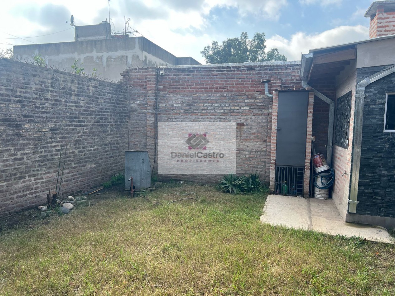 Casa 3 ambientes , en Longchamps