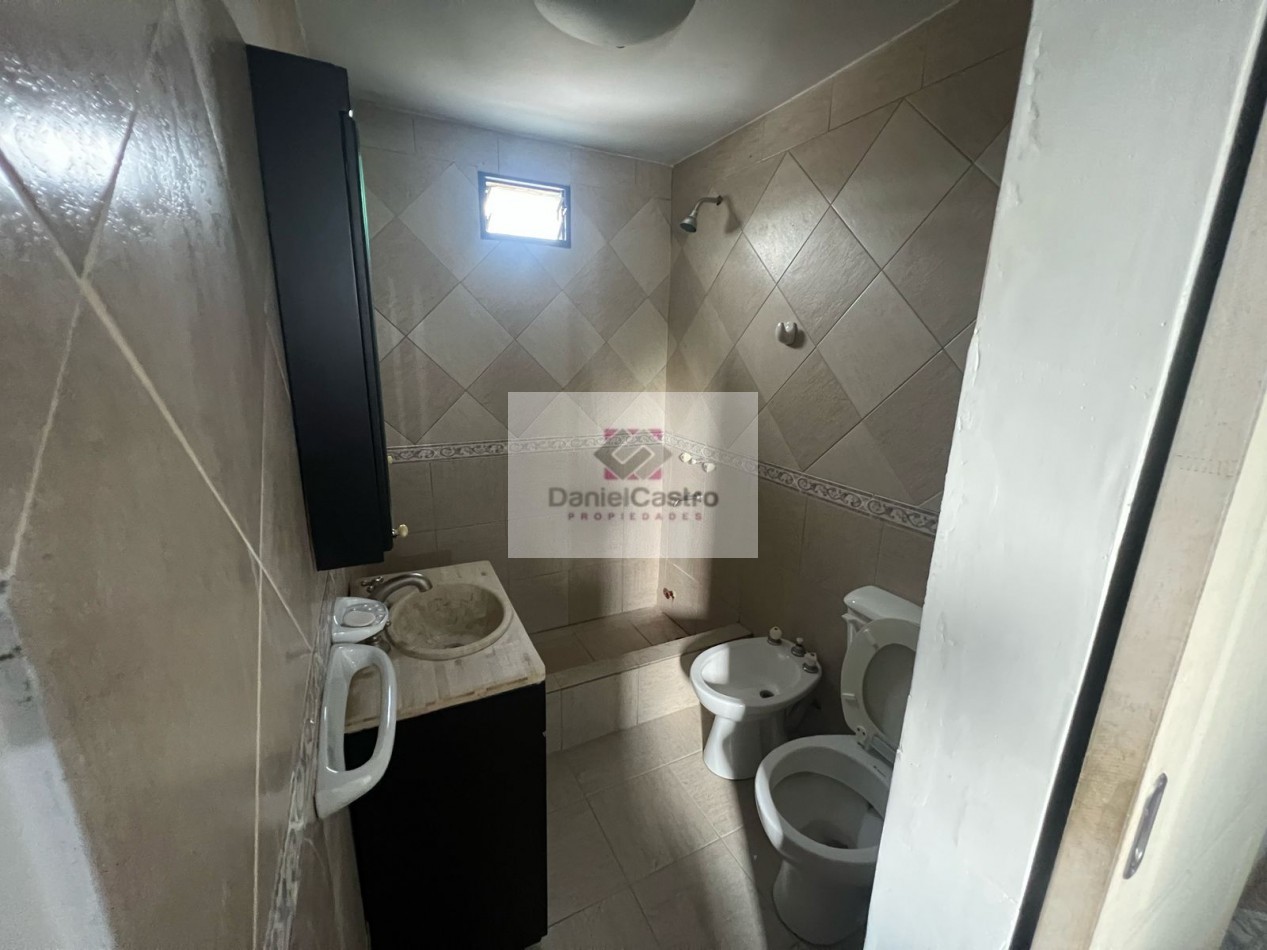 Casa 3 ambientes , en Longchamps