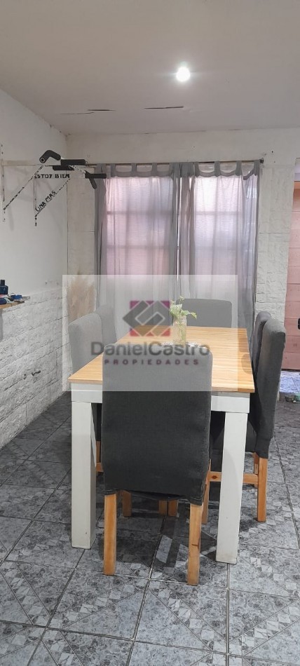 PH, EN VENTA ,  3 ambientes , en Isidro Casanova