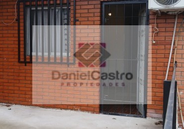 Casa en Alquiler , 7 ambientes, Gregorio de Laferrere 